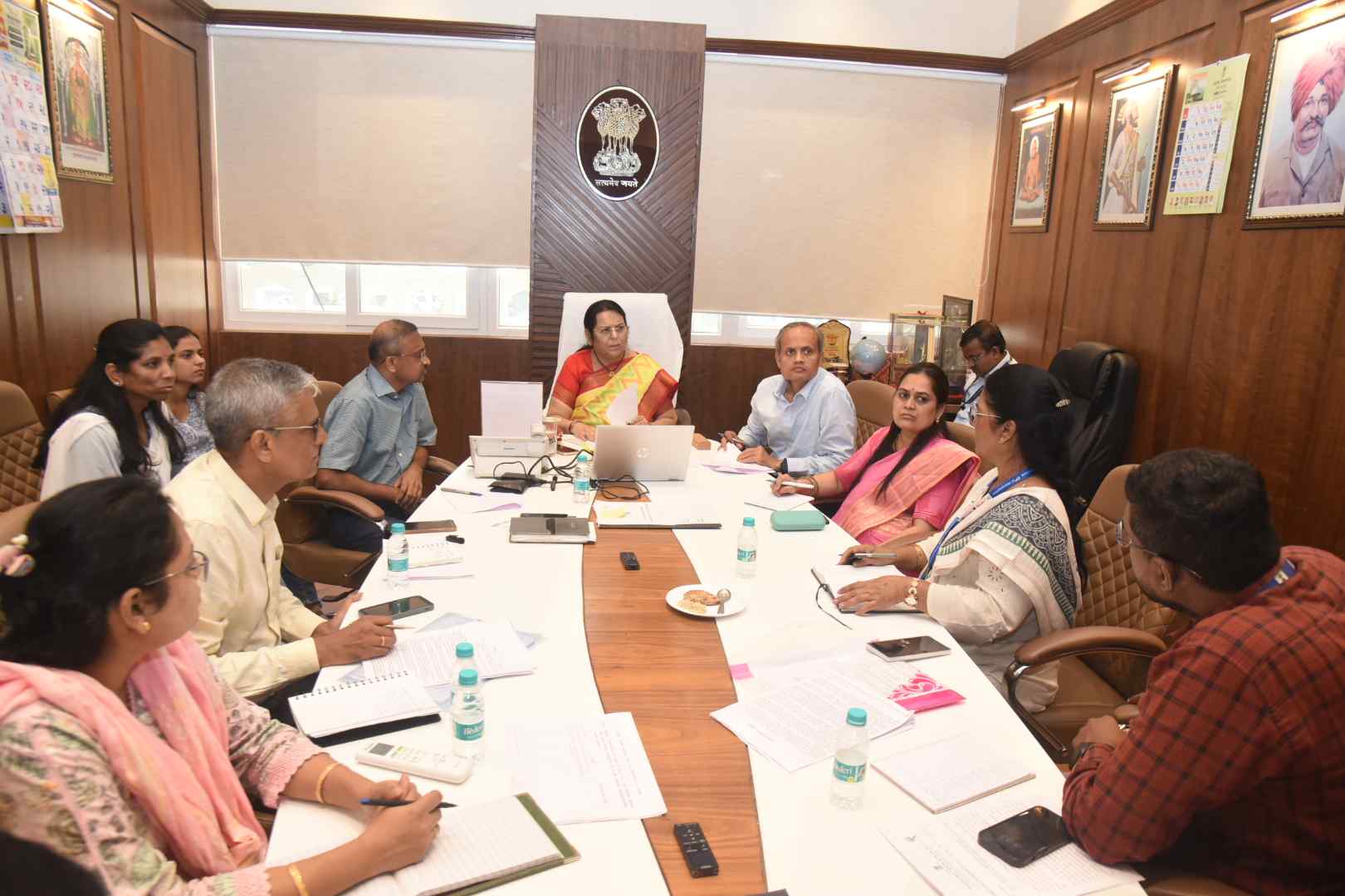 अनधिकृत संस्थांची ओळख पटवण्यासाठी ‘डिस्ट्रिक्ट मॅपिंग’ करणे आवश्यक- विधानपरिषद उपसभापती डॉ. नीलम गोऱ्हे