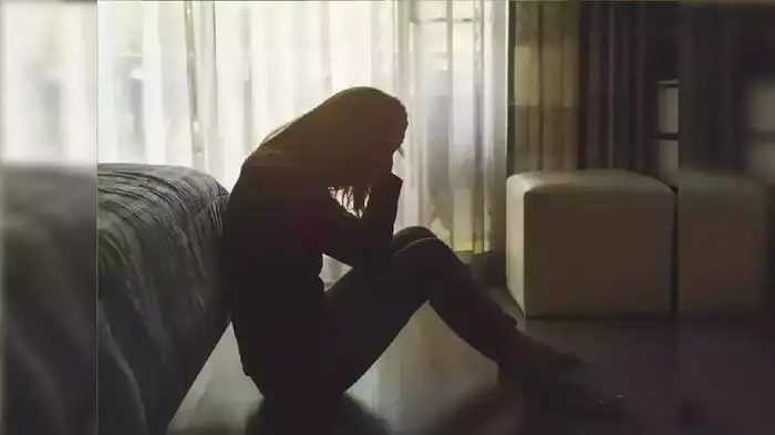 नाशकात १४ वर्षीय मुलीसोबत खाजगी फोटो काढून ब्लॅकमेलिंग