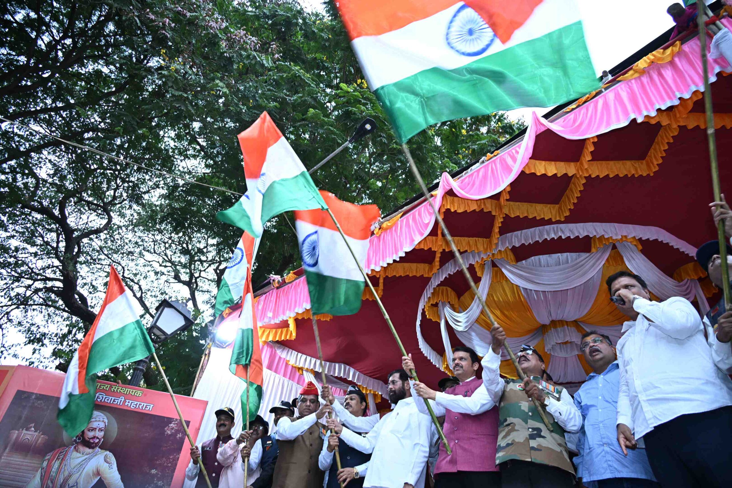 लष्कराचा सन्मान आणि आभार व्यक्त करण्यासाठी तिरंगा रॅली- मुख्यमंत्री देवेंद्र फडणवीस