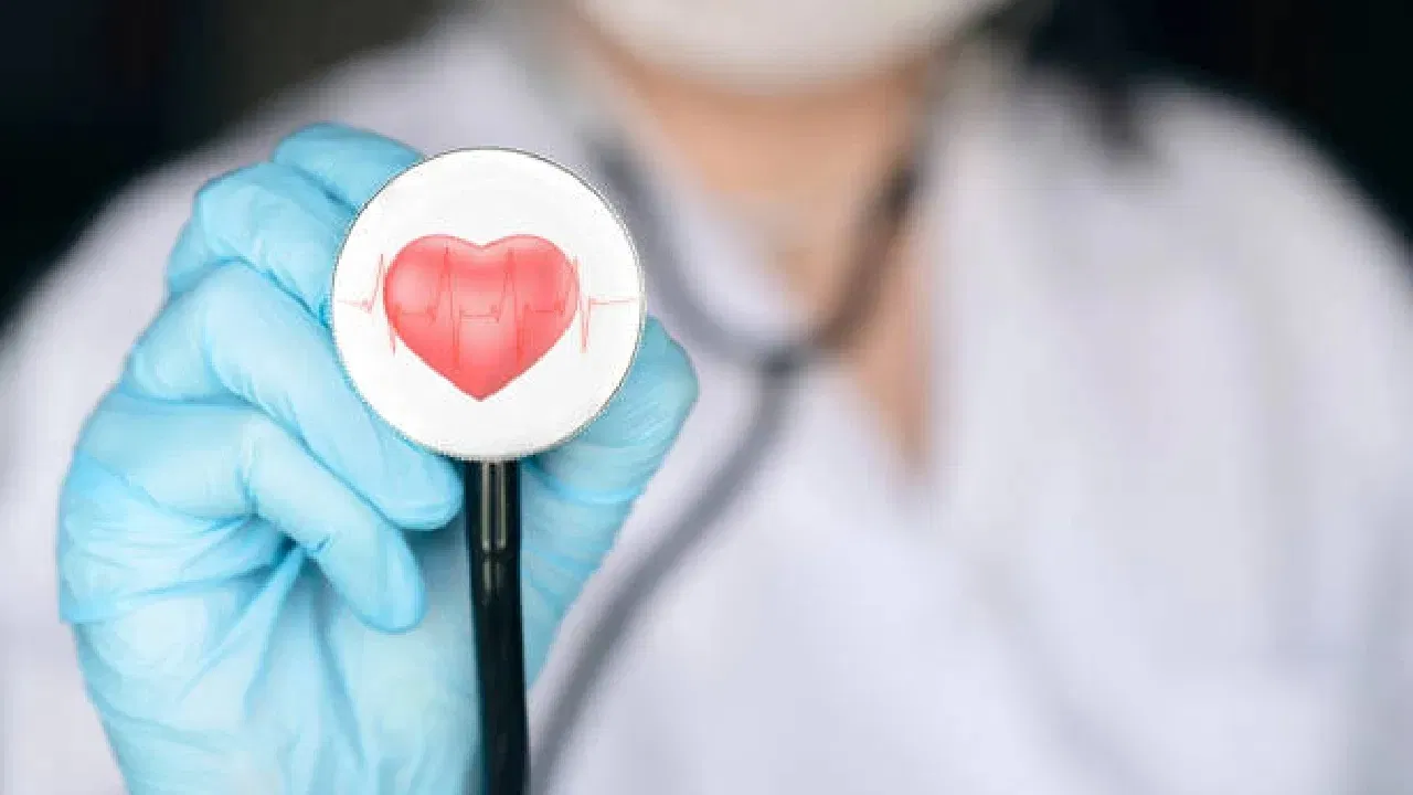 महिलांमध्ये हृदयविकाराच्या प्रक्रियेच्या प्रकरणांमध्ये 20% वाढ 